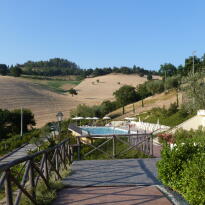 Serrungarina Le Marche